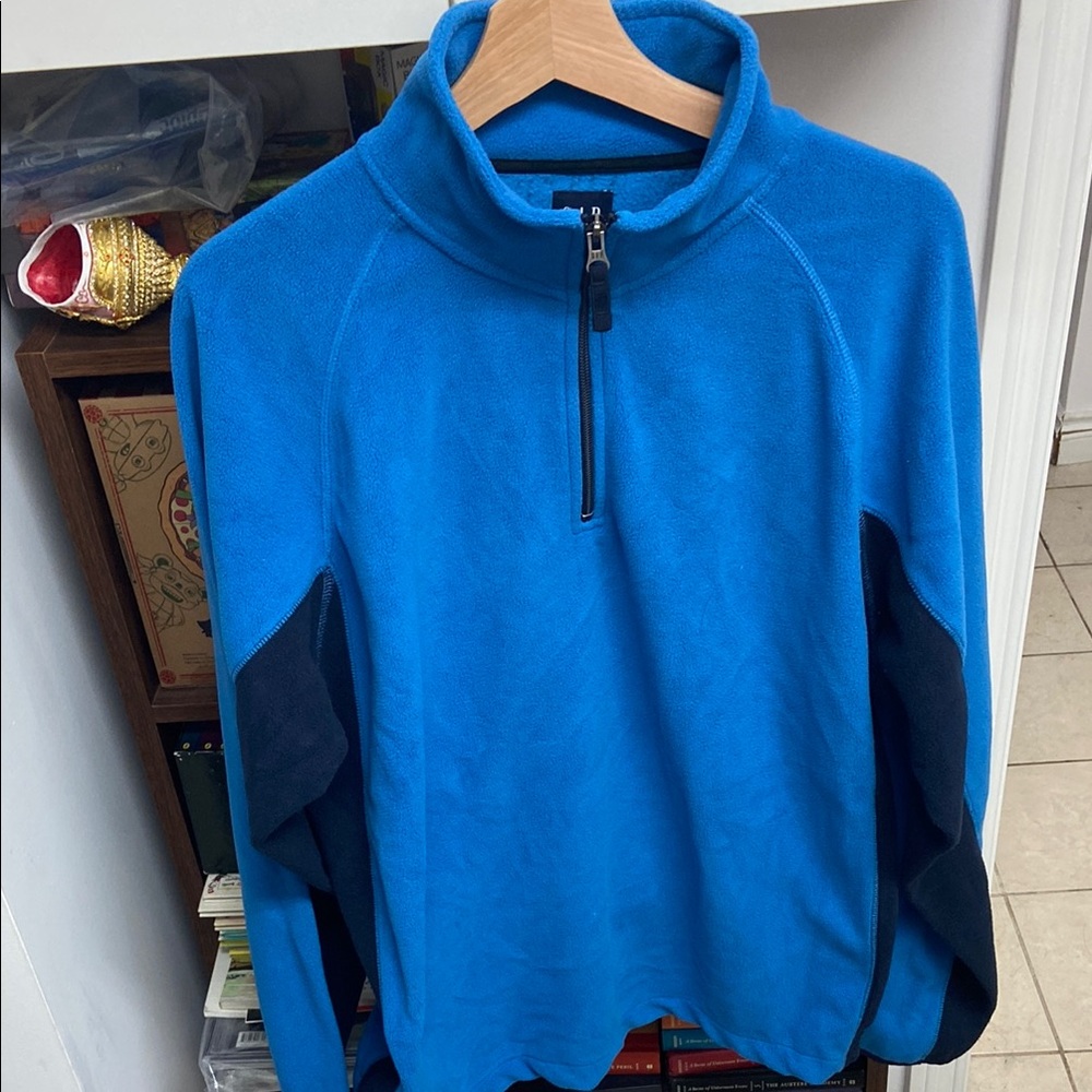 Vintage GAP Men's Blue and Black Zip-Up Polyester Sweater
